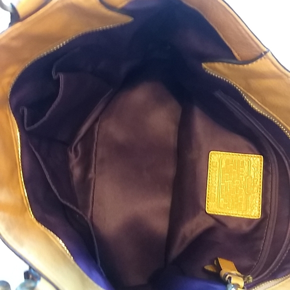 Coach handbag - Picture 4 of 8